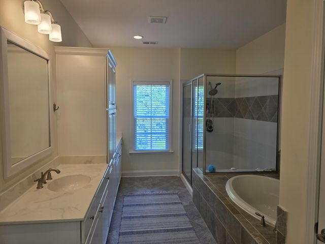 2536 Kings Gate Lane, Mount Pleasant, SC 29466