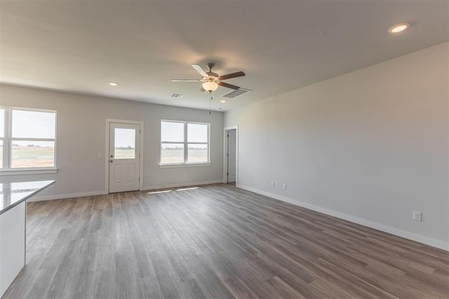 1725 Elm Circle, Tuttle, OK 73089