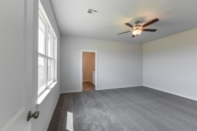 1725 Elm Circle, Tuttle, OK 73089
