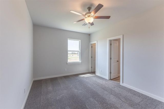 1725 Elm Circle, Tuttle, OK 73089