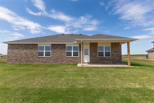 1725 Elm Circle, Tuttle, OK 73089