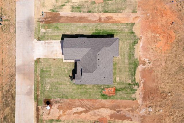 1725 Elm Circle, Tuttle, OK 73089