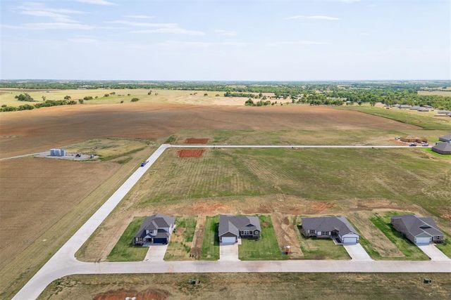 1725 Elm Circle, Tuttle, OK 73089