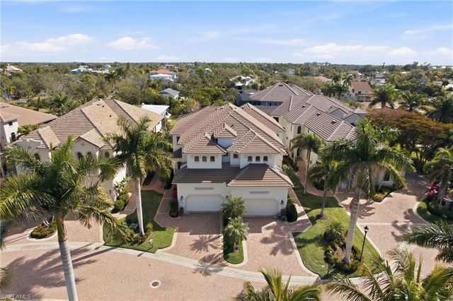 27592 River Reach DR, Bonita Springs, FL 34134