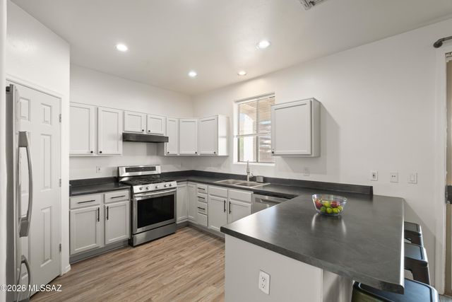 44 W Camino Presidio Quemado, Sahuarita, AZ 85629