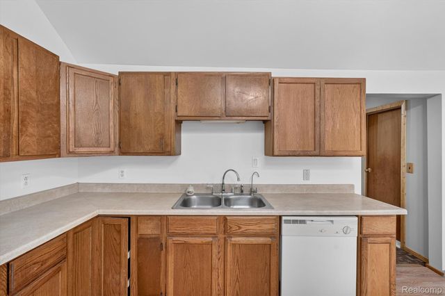 10470 Baldwin Road, Gaines Township, MI 48436