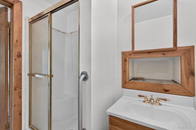 10470 Baldwin Road, Gaines Township, MI 48436