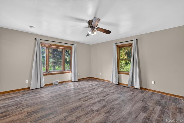 10470 Baldwin Road, Gaines Township, MI 48436