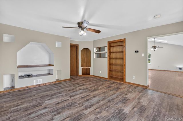 10470 Baldwin Road, Gaines Township, MI 48436