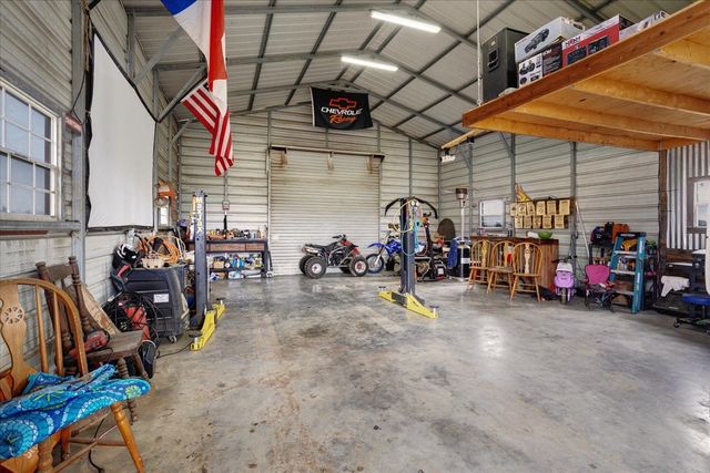 2035 FM-1566, Celeste, TX 75423