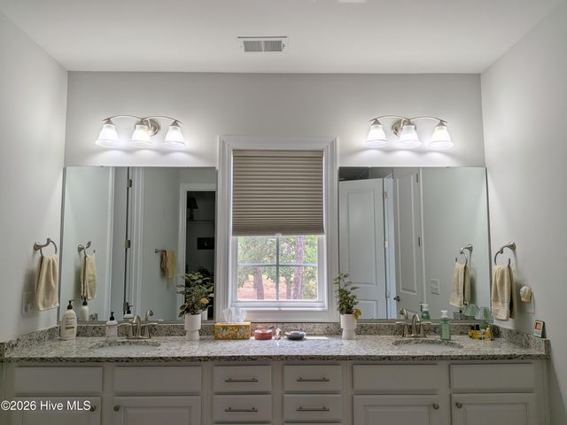 6881 Beckman Circle SW, Ocean Isle Beach, NC 28469
