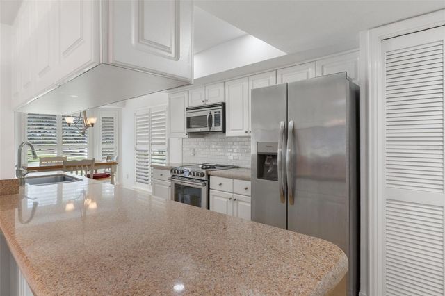 2325 DORCHESTER COURT, Spring Hill, FL 34606