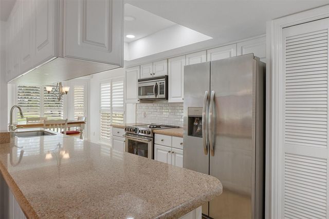 2325 DORCHESTER COURT, Spring Hill, FL 34606