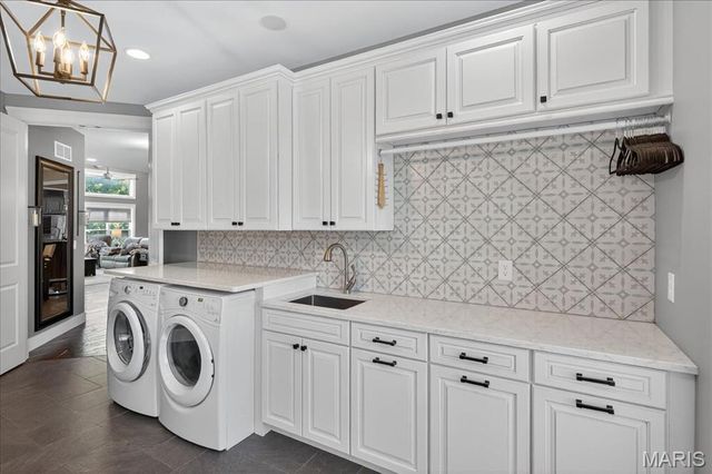 1026 Bridleridge Crossing Spur, High Ridge, MO 63049