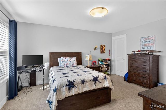 1026 Bridleridge Crossing Spur, High Ridge, MO 63049