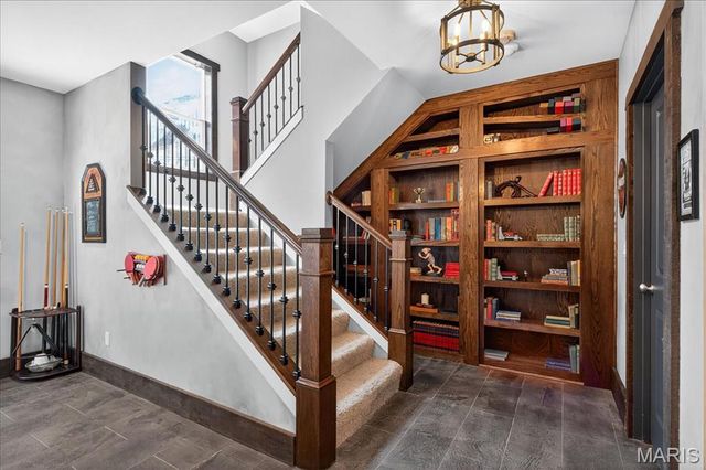 1026 Bridleridge Crossing Spur, High Ridge, MO 63049