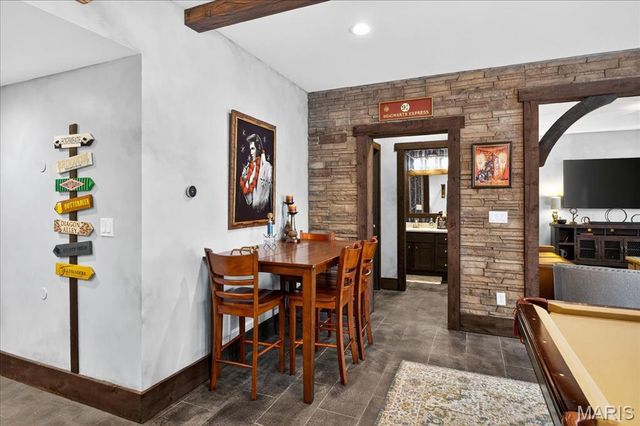1026 Bridleridge Crossing Spur, High Ridge, MO 63049