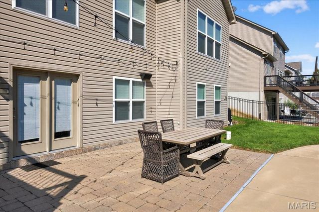 1026 Bridleridge Crossing Spur, High Ridge, MO 63049
