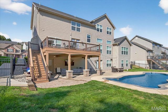1026 Bridleridge Crossing Spur, High Ridge, MO 63049