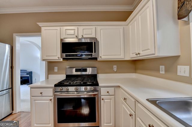 2172 Woodbriar Drive, Buford, GA 30518