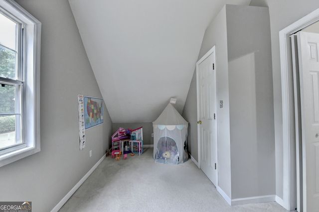 2172 Woodbriar Drive, Buford, GA 30518