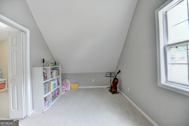 2172 Woodbriar Drive, Buford, GA 30518