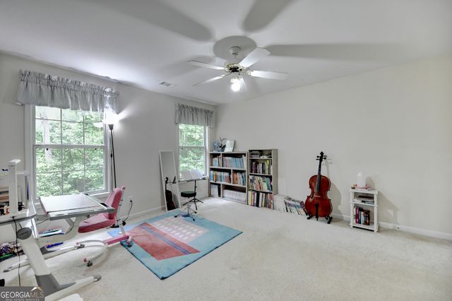 2172 Woodbriar Drive, Buford, GA 30518