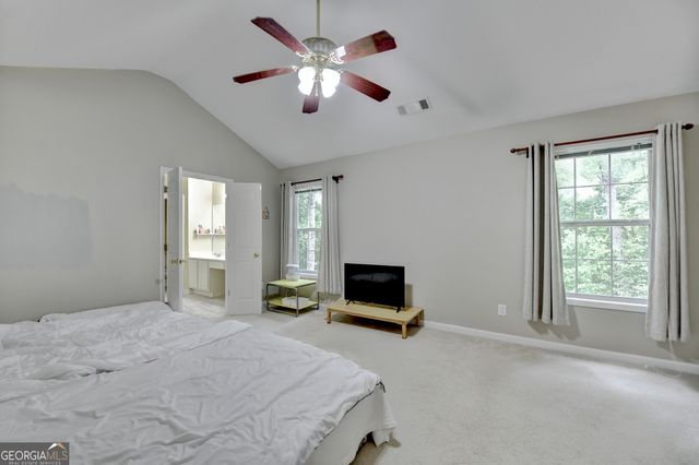 2172 Woodbriar Drive, Buford, GA 30518
