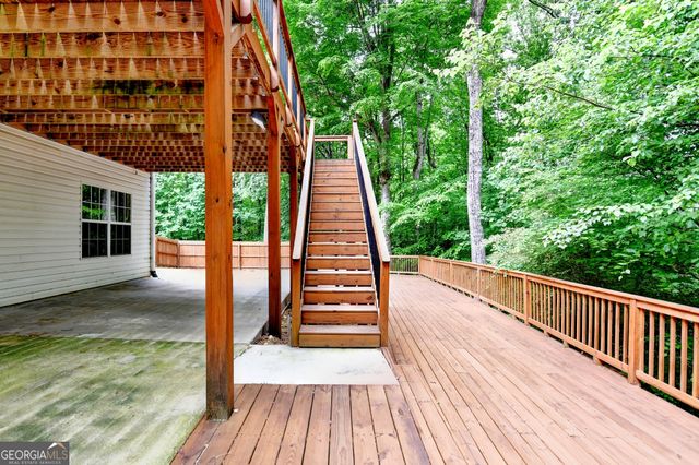 2172 Woodbriar Drive, Buford, GA 30518