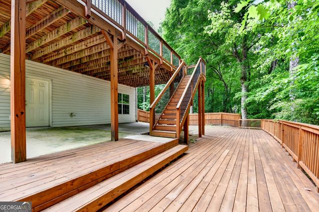 2172 Woodbriar Drive, Buford, GA 30518