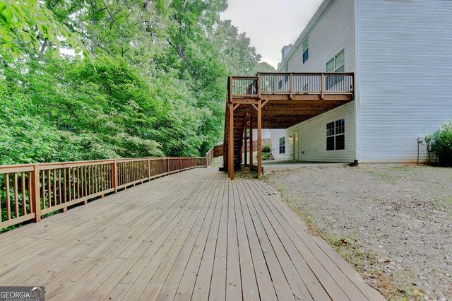 2172 Woodbriar Drive, Buford, GA 30518