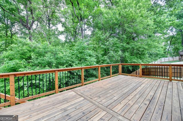 2172 Woodbriar Drive, Buford, GA 30518