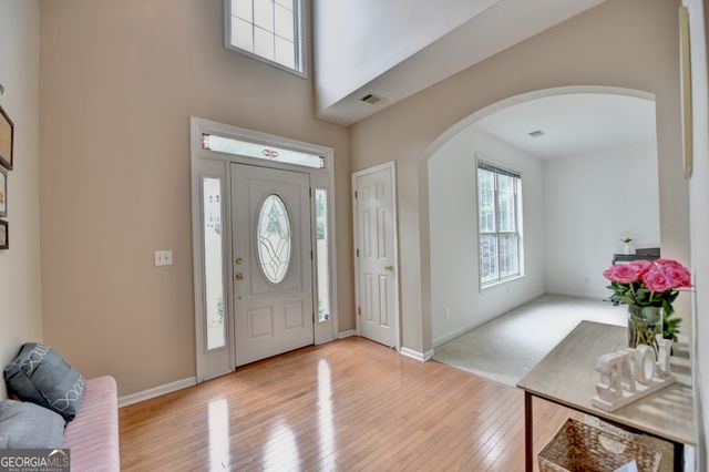 2172 Woodbriar Drive, Buford, GA 30518