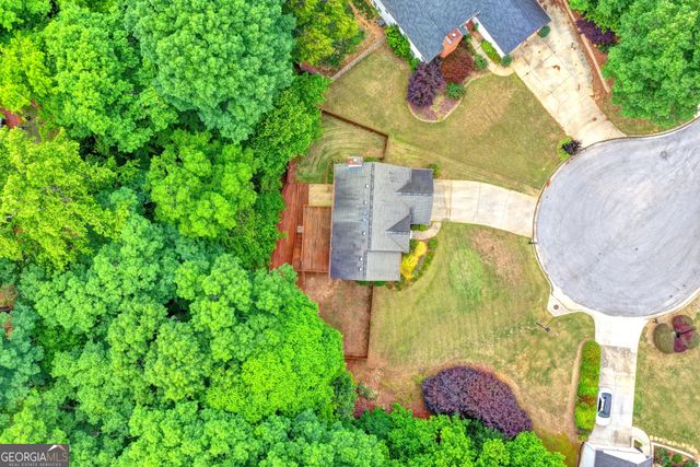 2172 Woodbriar Drive, Buford, GA 30518