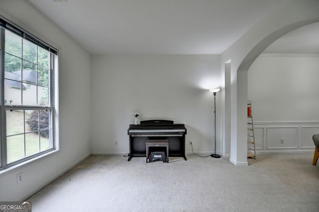 2172 Woodbriar Drive, Buford, GA 30518