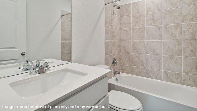 3722 Morning Dew Court, Talty, TX 75126