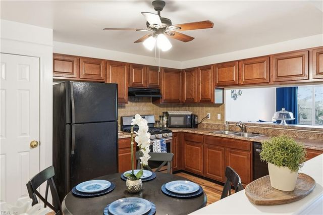 705 Hecate DR, Virginia Beach, VA 23454