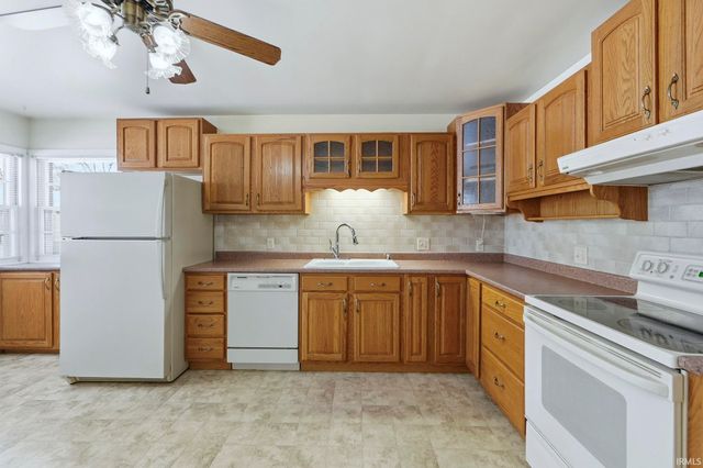 7914 Rothman Road, Fort Wayne, IN 46835