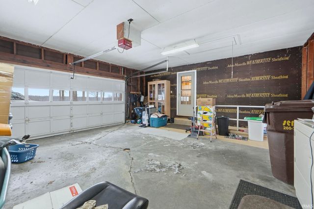 7914 Rothman Road, Fort Wayne, IN 46835