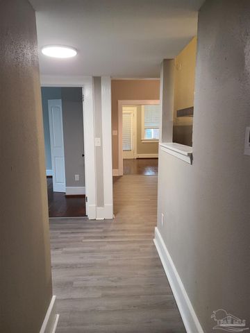 504 N Spring St A, Pensacola, FL 32501