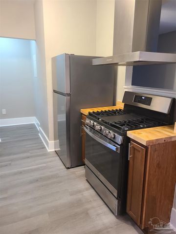 504 N Spring St A, Pensacola, FL 32501