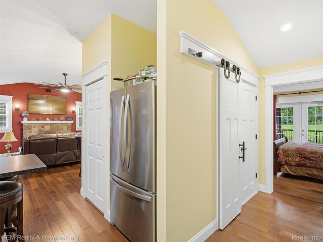 1301 Porter Road, White Lake Charter Township, MI 48383