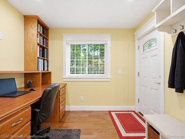 1301 Porter Road, White Lake Charter Township, MI 48383