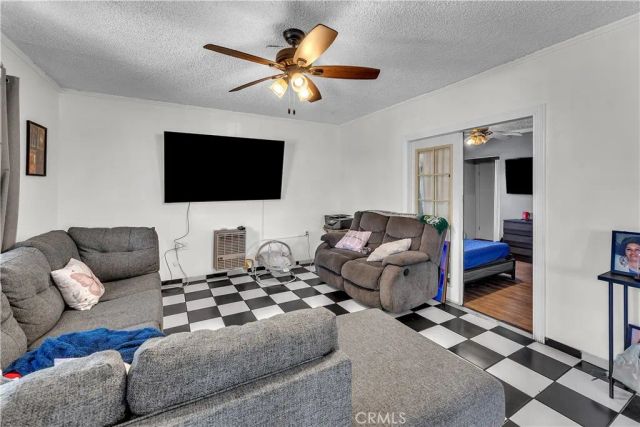 1208 E 3rd, Santa Ana, CA 92701