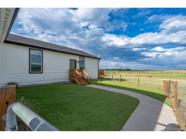 8036 Flintwood Rd, Parker, CO 80138