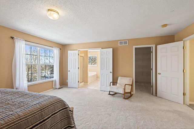 1092 Delano Way, Stillwater, MN 55082