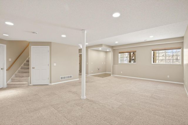 1092 Delano Way, Stillwater, MN 55082