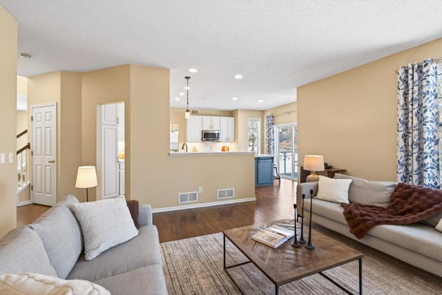 1092 Delano Way, Stillwater, MN 55082