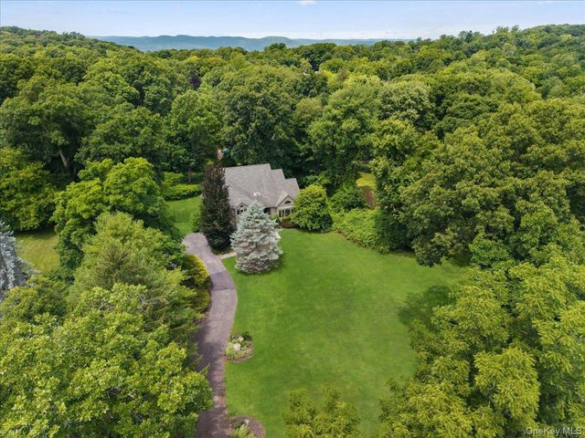 163 Mount Airy Road S, Croton-on-hudson, NY 10520