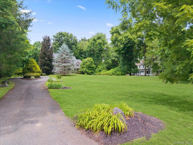 163 Mount Airy Road S, Croton-on-hudson, NY 10520